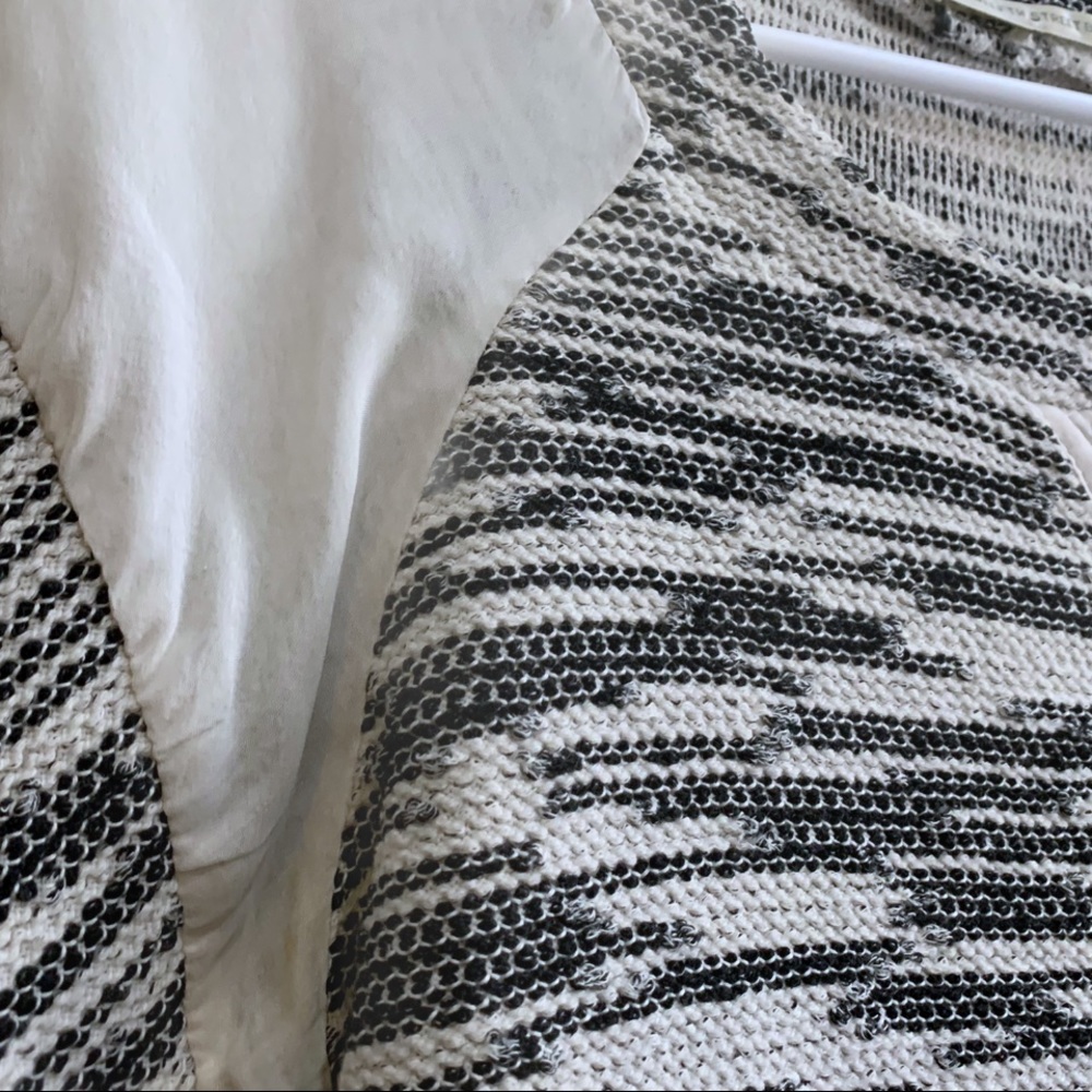 Twelfth Street by Cynthia Vincent Knit Top - Picture 4 of 5